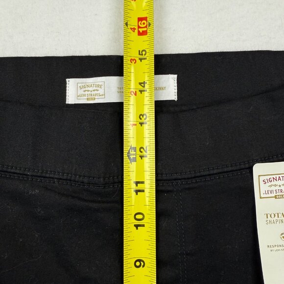 Signature Levis Strauss Women Totally Shaping Pull-On Skinny Black Pants 24S NWT - Picture 10 of 12